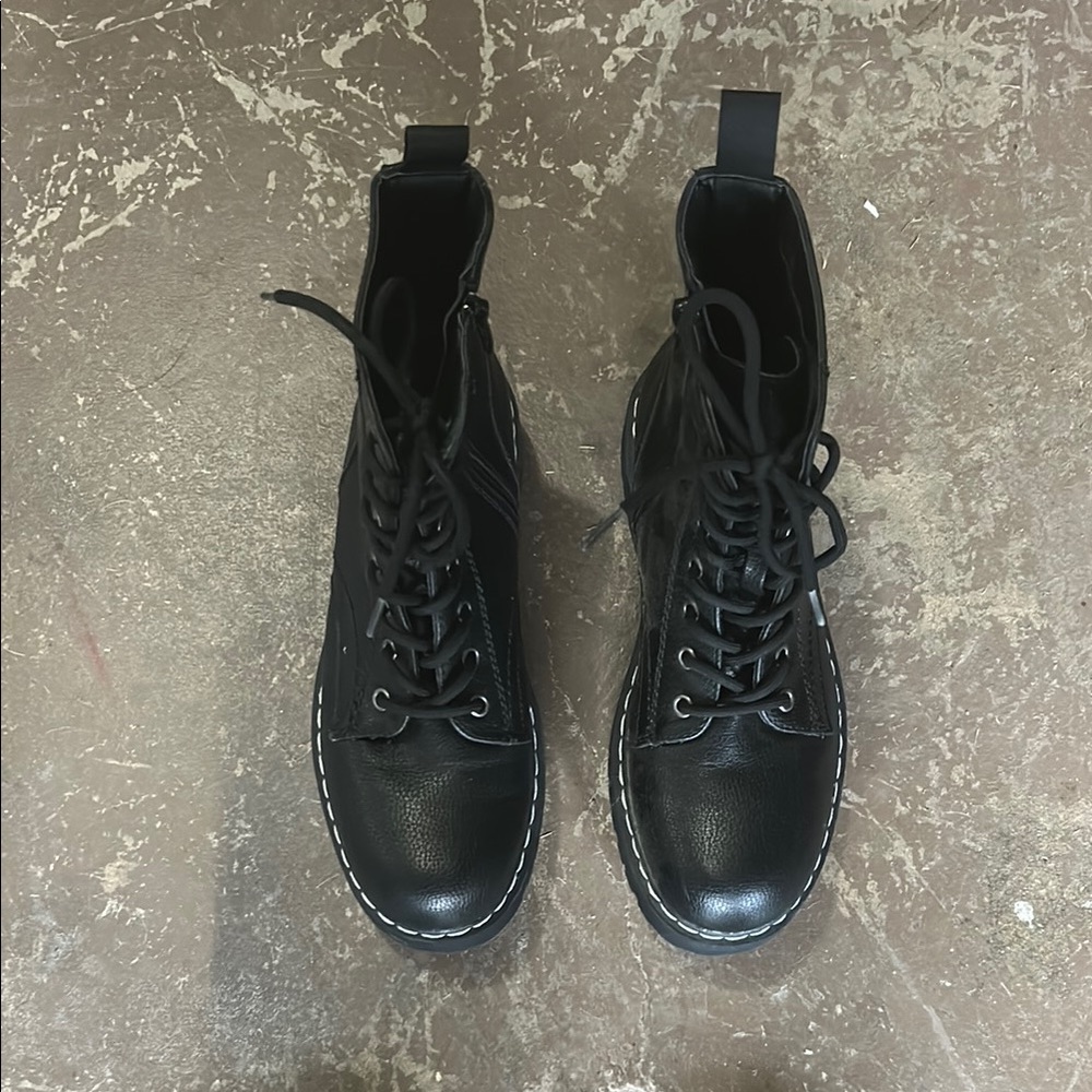 UNIONBAY Black Lace Up Boots with Chunky Sole